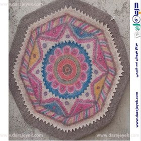 تصویر نمد فرش چند ضلعی 