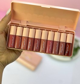 تصویر رژ مایع ۱۲ عددی 