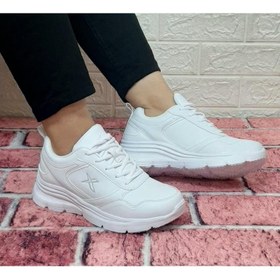 تصویر کفش ورزشی اورتپدیک سفید سوومی با ساق غیر مشبک برند kinetix Suomy White Orthopedic Non-mesh Legged Sports Shoes