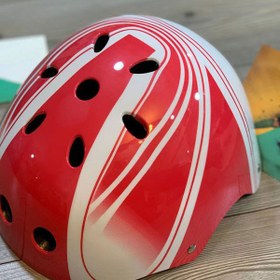 تصویر کلاه اسکیت مناسب برای اسکیت اگرسیو و اسکیت تفریحی Skate hat