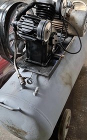 کمپرسور باد دو سیلندر 200 لیتری