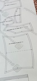 تصویر الگوی دوخت تاپلکس دکلته و دامن کلوش 