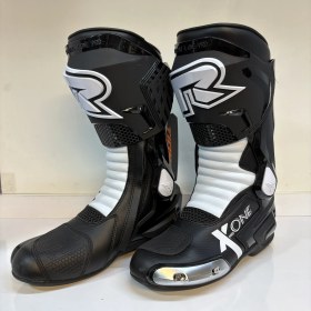 تصویر بوت ریس لولایی Tiger X-One Pro black 