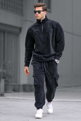 تصویر ست لباس ورزشی مردانه پشمی یقه زیپ دار رنگ کرم 