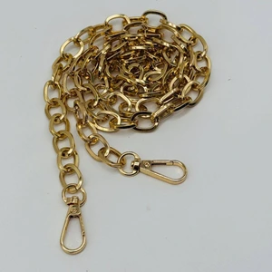 تصویر فروشگاه چرم شیخ الاسلامی