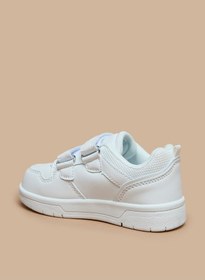 تصویر کفش ورزشی رنگی پسرانه با بند چسبی برند lbl by shoexpress Boys Colourblock Sneakers With Hook And Loop Closure