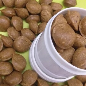 تصویر بره موم خالص وطبیعی محصول زنبورستان پاز،با خواصی فوق العاده (وزن خالص125گرم) 