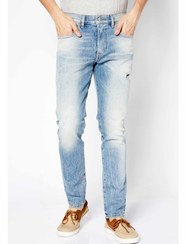 تصویر جین مردانه باریک فیت با قابلیت کشسانی، آبی برند diesel Men Slim Fit Wash Stretchable Denim, Blue