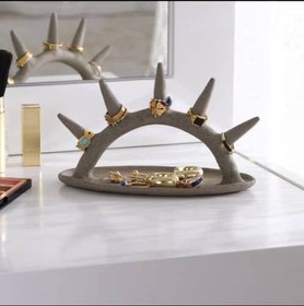 تصویر اویز جواهرات 