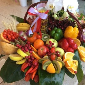 تصویر خرید پک هدیه به همراه گل و میوه یلدا 