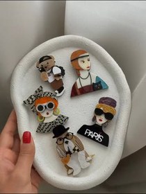 تصویر سنجاق سینه Brooch