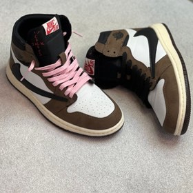تصویر کتونی air jordan1 موکا Air jordan1 travis
