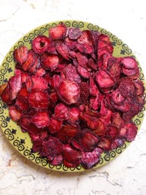 تصویر توت فرنگی خشک 