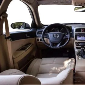 تصویر صندلی برلیانس C3 Cross 