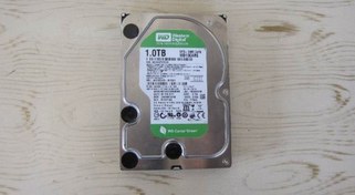 تصویر هارد گیرین وسترن یک ترابایت | Hard drive SATA 1TB Western Digital (WD) 