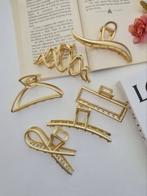 تصویر کلیپس فلزی ساده 