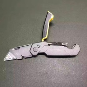 تصویر کاتر و پیچ گوشتی 