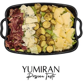 تصویر سالاد بیکن دودی و پنیر 