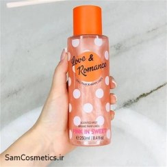 تصویر بادی اسپلش زنانه لاو اند رومنس پینک این سوییت مدل Pink In Sweet Love & Romance Body Splash Pink In Sweet Love & Romance Body Splash 250ml
