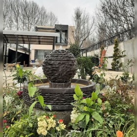 تصویر آبنما سنگی کهکشان 