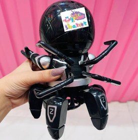 تصویر اسپایدرمن رقصنده موزیکال 