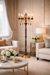 تصویر آباژور کنار سالنی تمام چوب فندوقی طلایی 