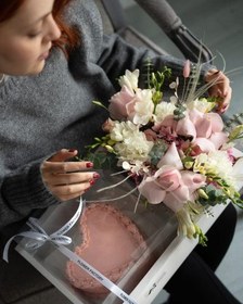 تصویر خرید هدیه ولنتاین 