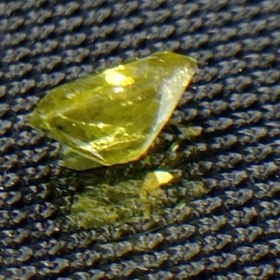 تصویر جواهر دمانتوئید D132 