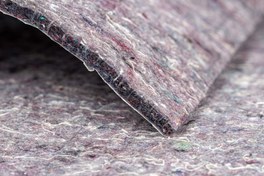 تصویر عایق ضد سرما زیر فرش و موکت 