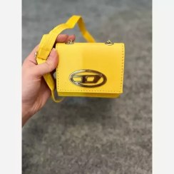 تصویر کیف زنانه مدل مینی بگ طرح دیزل رنگ‌ زرد 