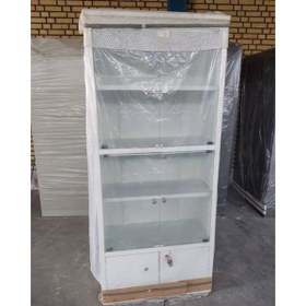 تصویر کمد فلزی آزمایشگاهی 