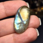 تصویر نگین سنگ طبیعی لابرادوریت معدنی ماداگاسکار کد 60398 