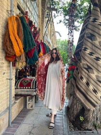 تصویر شال هندی گلدوزی ترمه 