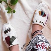 تصویر گیوه منگوله دار 