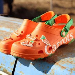 تصویر کراکس کلاسیک مدل هویج - CROCS CLASSIC ALL TERRAIN CARROTS CLOG 