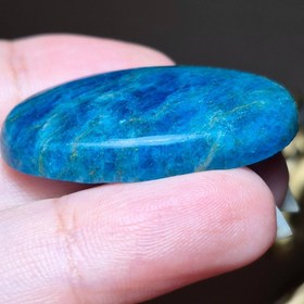 تصویر نگین سنگ آپاتیت معدنی کد k1082 