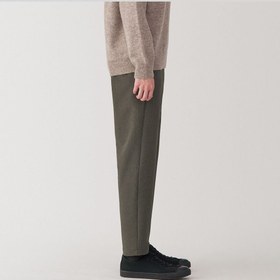 تصویر شلوار tapered نازک و کشی ضد باد برند muji Windproof Stretchy nap Tapered Pants