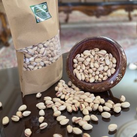 تصویر پسته اکبری شور لیمویی 