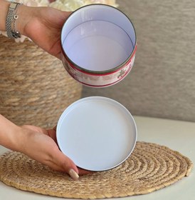 تصویر قوطی فلزی گرد کریسمسی بزرگ ۳ عددی طرح گوزن کد 25-413 