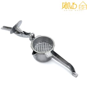 تصویر آب انارگیری دستی 