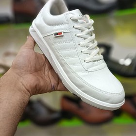 تصویر کفش کتانی مردانه تامی مدل ۴۳ با رویه سوییت رنگ سفید 