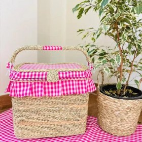 تصویر سبد پیک نیک مدل درب دار 