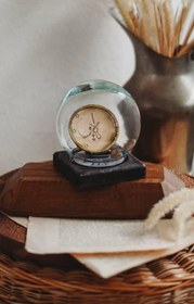 تصویر گوی شیشه‌ای کوچک طرح دف 