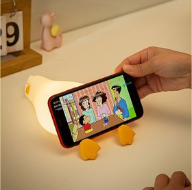 تصویر چراغ خواب اردک سیلیکونی هفت رنگ Seven-color silicone duck sleeping lamp