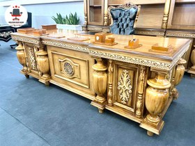 تصویر میز مدیریت مدل ستونی 