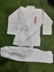 تصویر لباس جودو سفید جنس کتان خارجی سایز اسمال و مدیوم‌با‌تخفیف ویژه - اسمال 