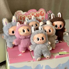 تصویر عروسک لبوبو مدل ماکارون 