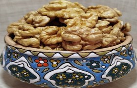 تصویر مغز گردو ایرانی 