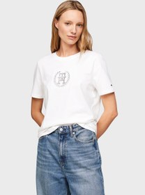 تصویر تی‌شرت با یقه گرد و لوگو برند Tommy Hilfiger Crew Neck Logo T-Shirt