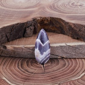 تصویر نگین اشکی آمیتیست 